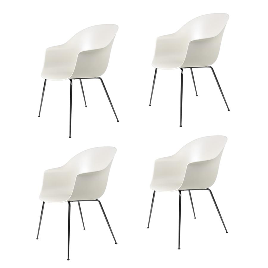 GUBI set de 4 chaises avec accoudoirs BAT DINING CHAIR base chrome noir (Alabaster white - polypropy