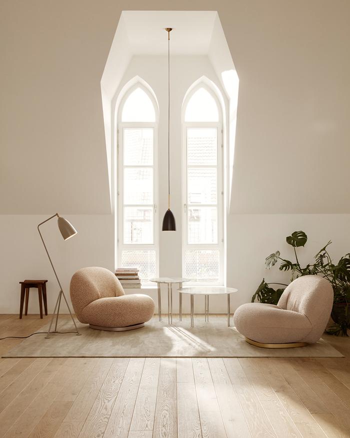 GUBI fauteuil PACHA LOUNGE CHAIR