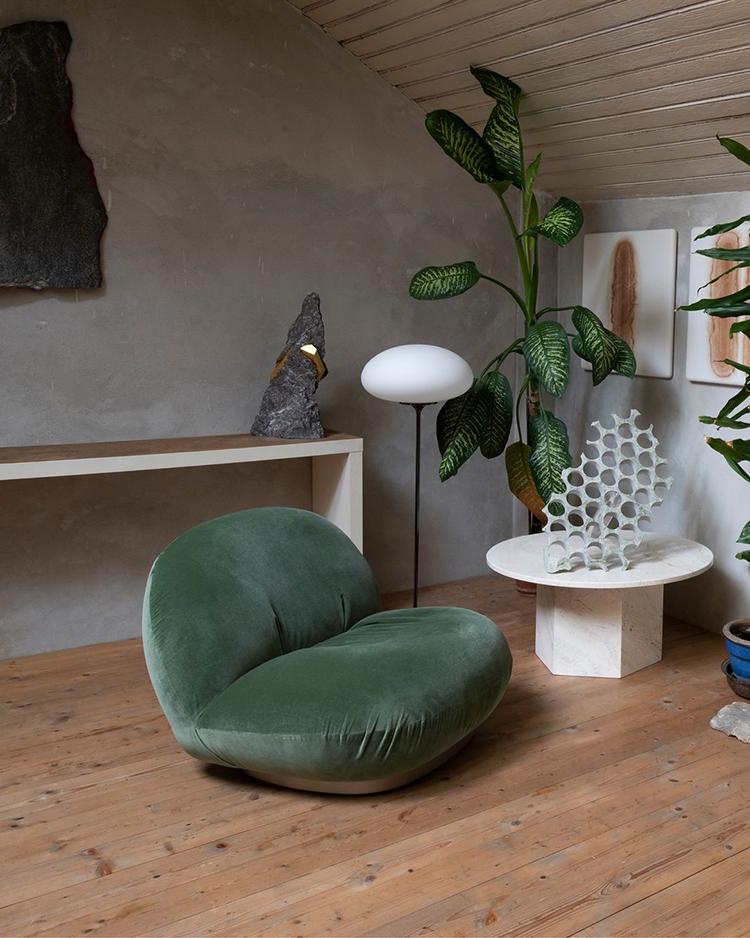 GUBI fauteuil PACHA LOUNGE CHAIR