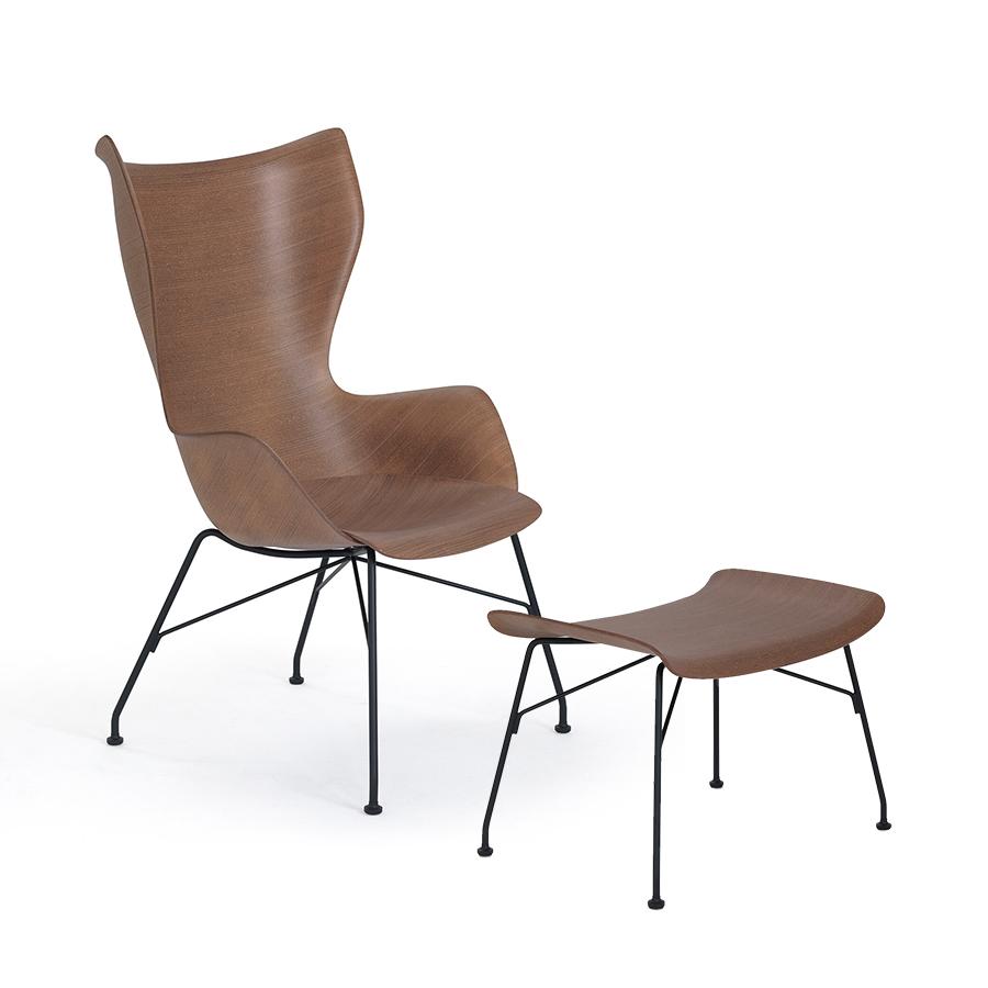 KARTELL fauteuil K/WOOD avec le pouf S/WOOD SMART WOOD (Foncé, base noire - bois palqué et acier)