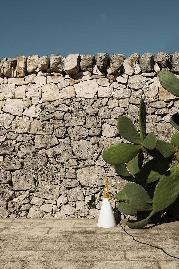 FLOS portable table lamp MAYDAY OUTDOOR