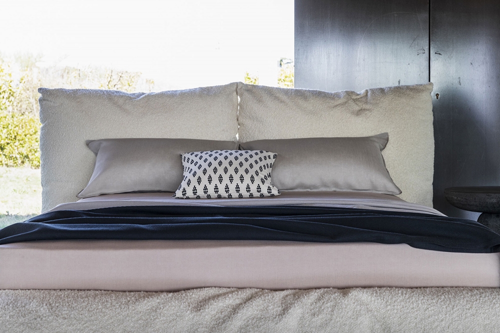 MOGG double bed ALBA with bed base 180x200 cm