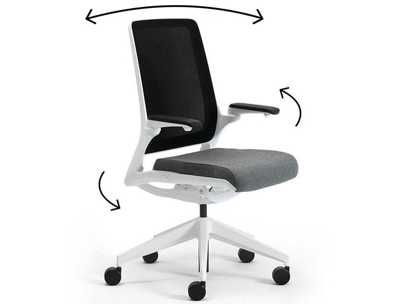 LEYFORM office chair with wheels ASTRA with black mesh backrest