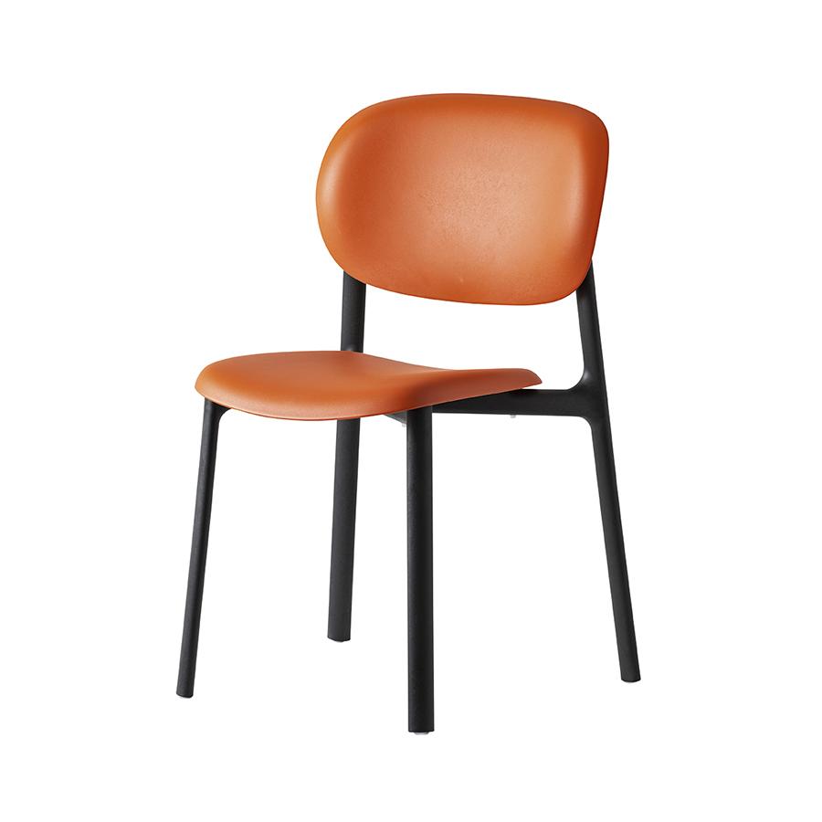 CONNUBIA set de 2 chaises ZERO CB2151 (Structure noire, coque safran mat - Polipropilene riciclato)