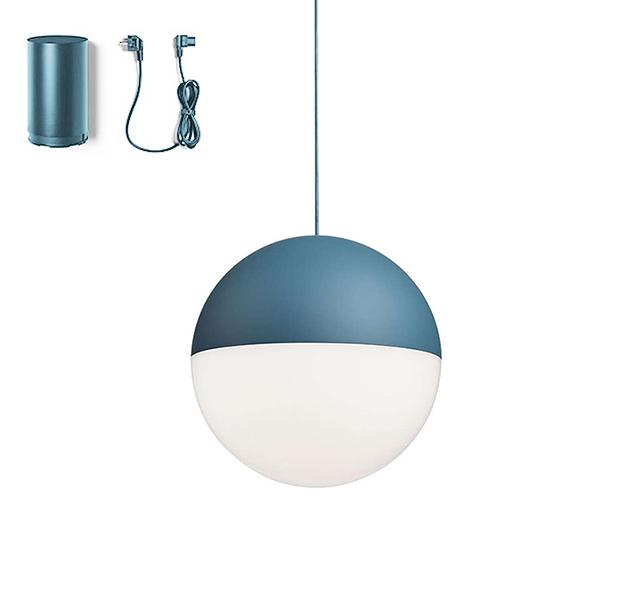 FLOS lampe à suspension STRING LIGHT SPHÈRE 12 mètres avec FLOOR SWITCH BLEU