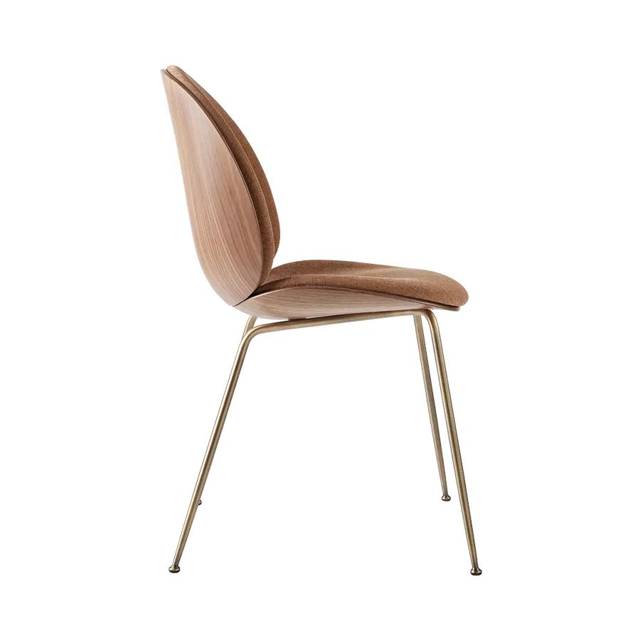 GUBI chaise rembourrée BEETLE 3D VENEER