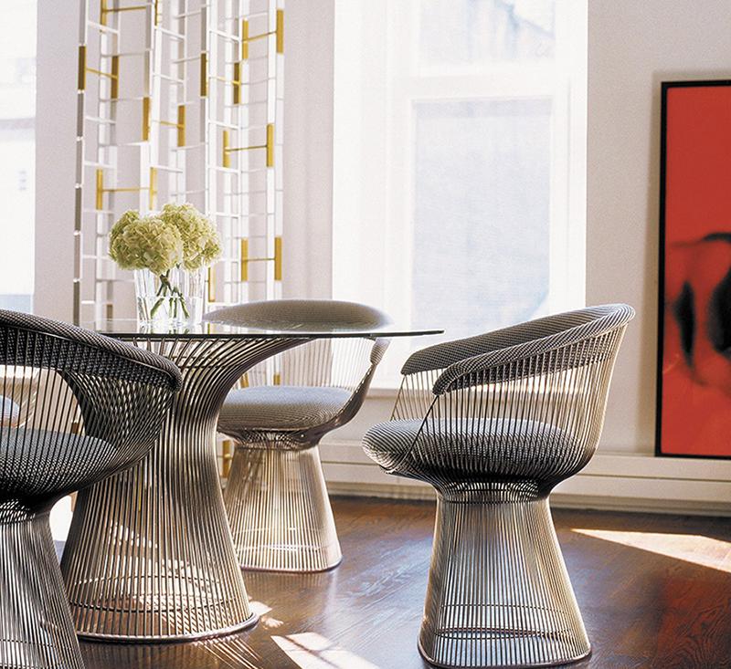 KNOLL round dinning table PLATNER Ø 152 cm