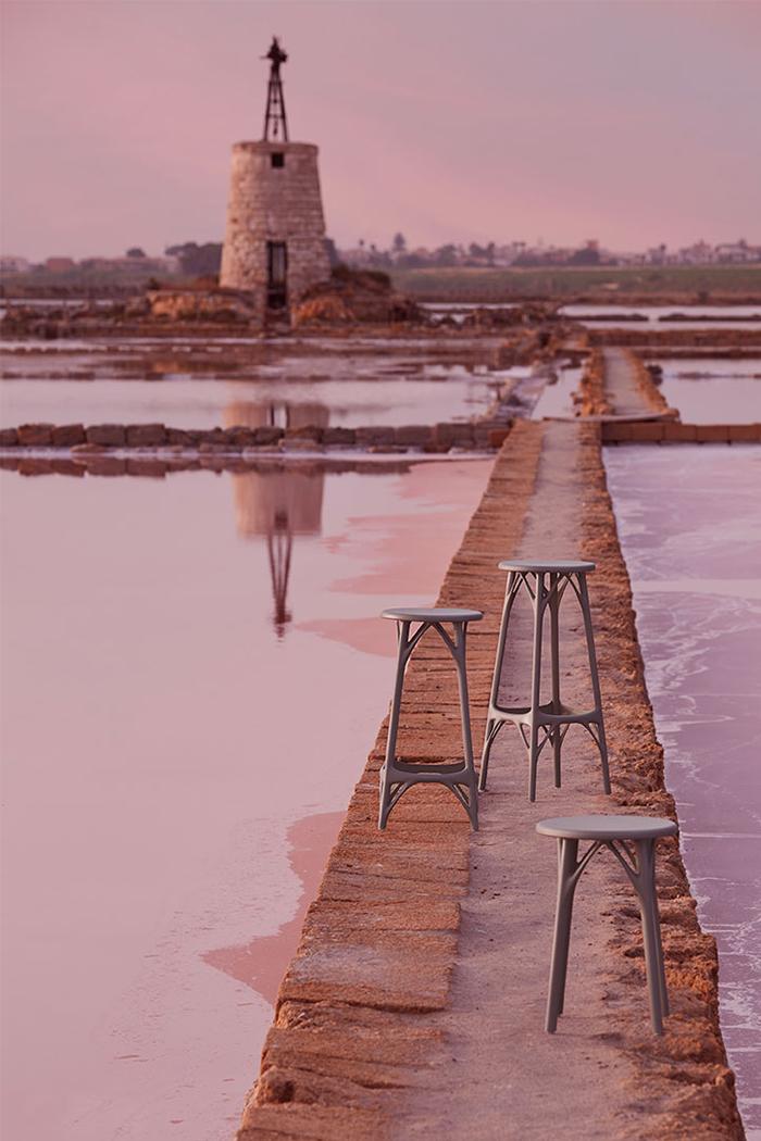 KARTELL set of 2 stools A.I. STOOL LIGHT H 65 cm