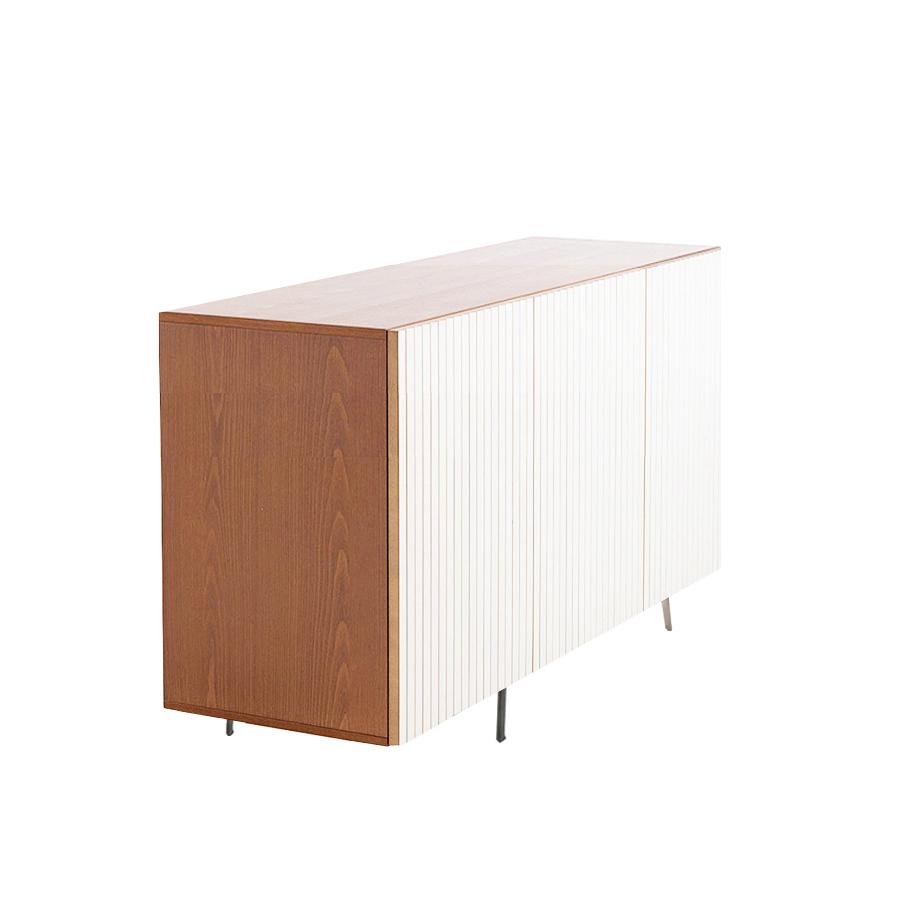 HORM buffet avec 3 portes LEON sur base Mid-Century Modern L 144 cm