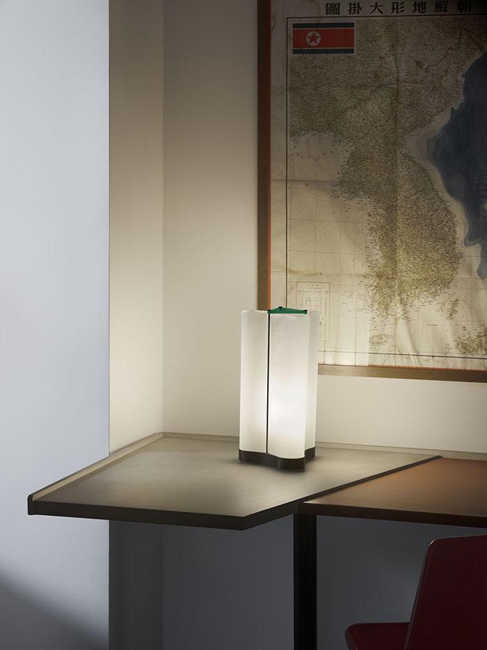 NEMO lampe de table LAMPE CABANON
