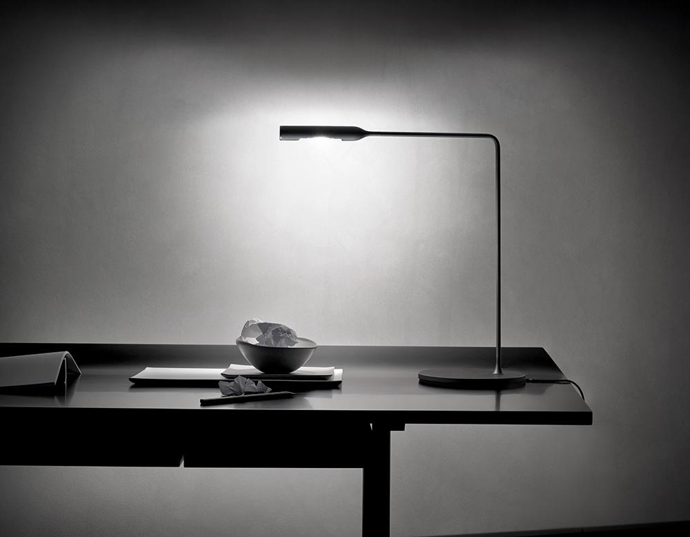 LUMINA table lamp FLO DESK