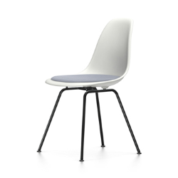 VITRA chaise avec coussin et base noire Eames Plastic Side Chair DSX NOUVELLES DIMENSIONS