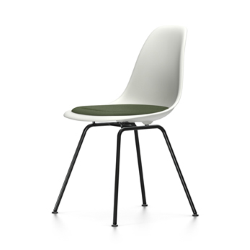 VITRA chaise avec coussin et base noire Eames Plastic Side Chair DSX NOUVELLES DIMENSIONS