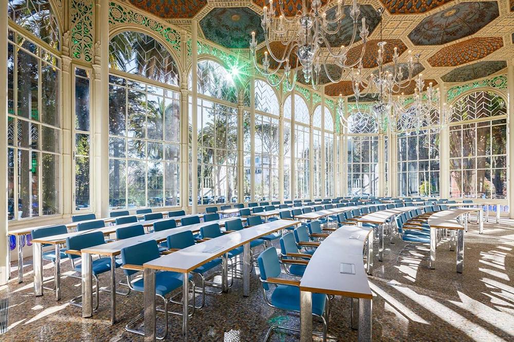 THONET cantilever chair S 64 PV with arms and full padding