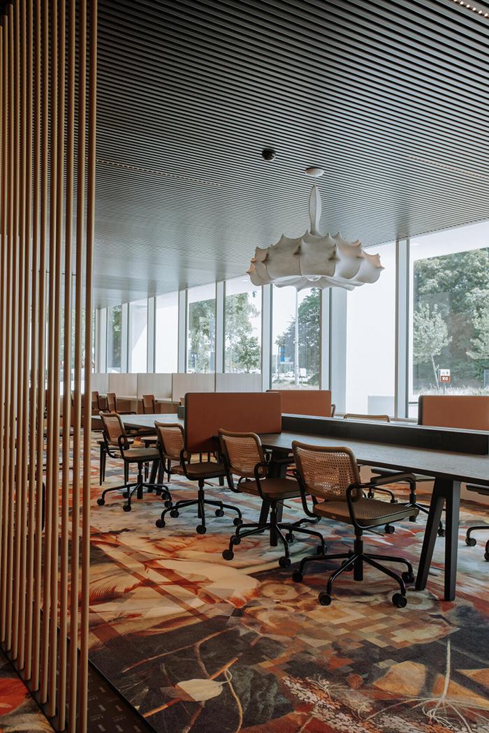 THONET chair on wheels with arms S 64 VDR