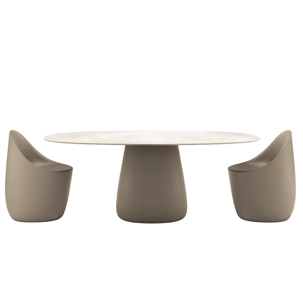 QEEBOO table pour l'extérieur COBBLE avec le plateau en GRÈS 190 cm