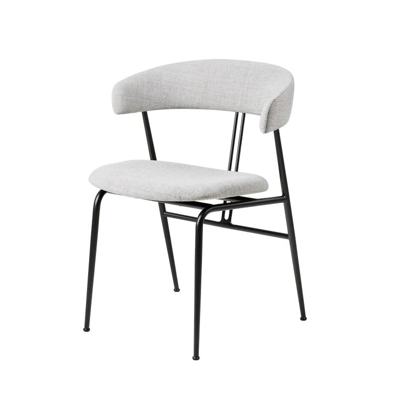 GUBI chaise avec accoudoirs et rembourrage total VIOLIN