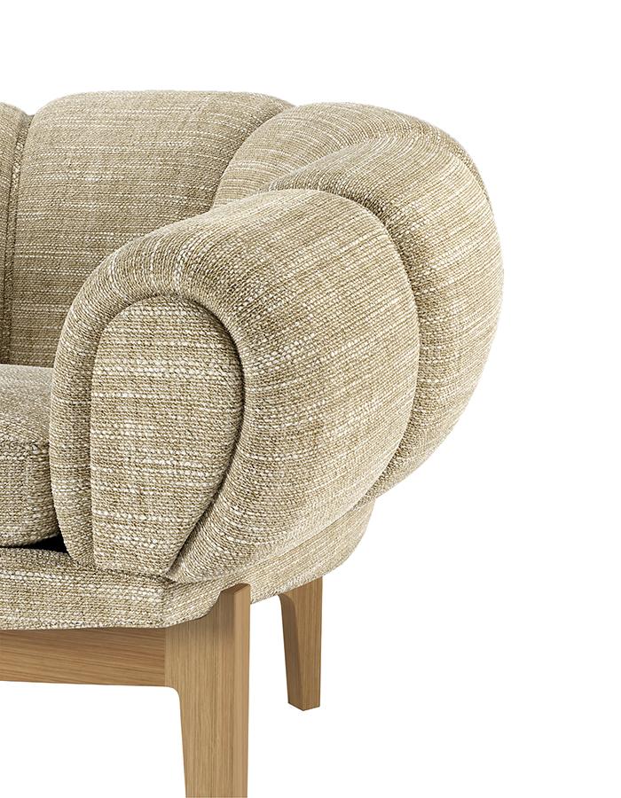 GUBI sofa CROISSANT in fabric