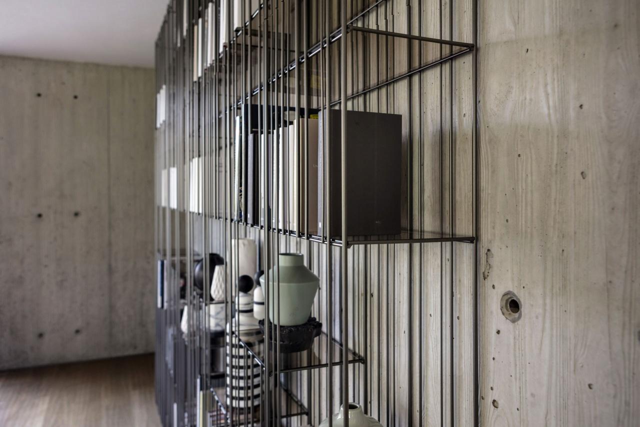 MOGG bibliothèque sur pied ou murale METRICA C