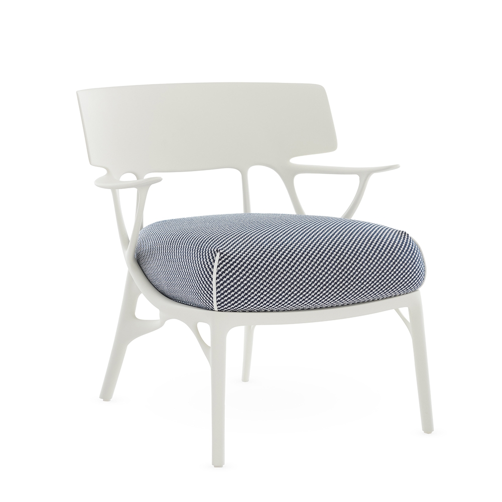 KARTELL outdoor armchair A.I. LOUNGE OUTDOOR