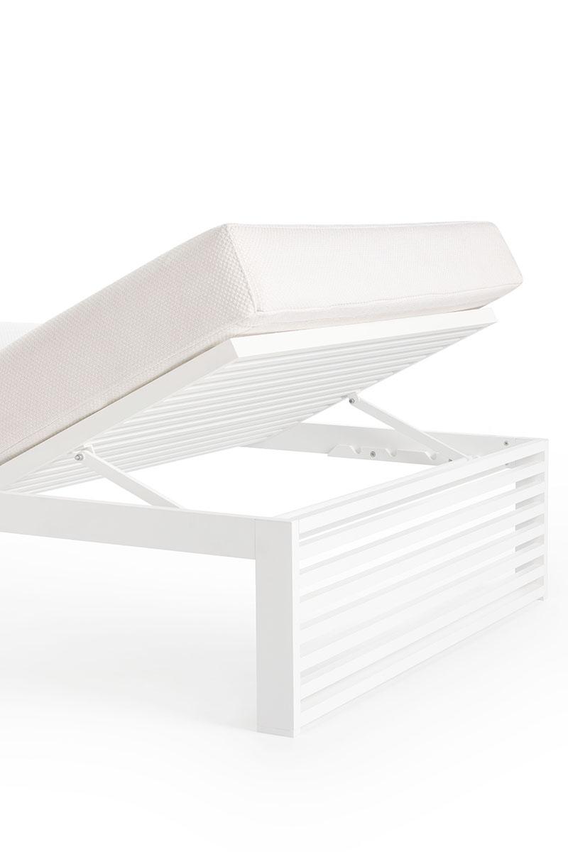 GANDIA BLASCO outdoor sunbed DNA CHILL BED 100 cm