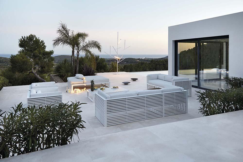 GANDIA BLASCO outdoor sunbed DNA CHILL BED 140 cm