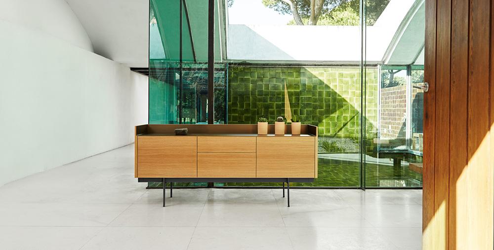 PUNT MOBLES sideboard furniture STOCKHOLM 4 doors STKH01 with H 29 cm base