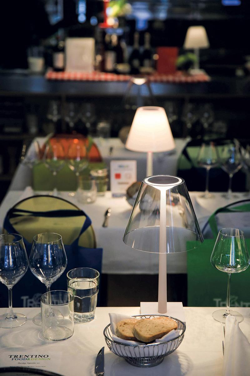 ROTALIANA table lamp DINA+