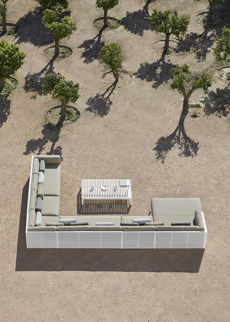 GANDIA BLASCO outdoor coffee table DNA 151 x 90 x H 31 cm