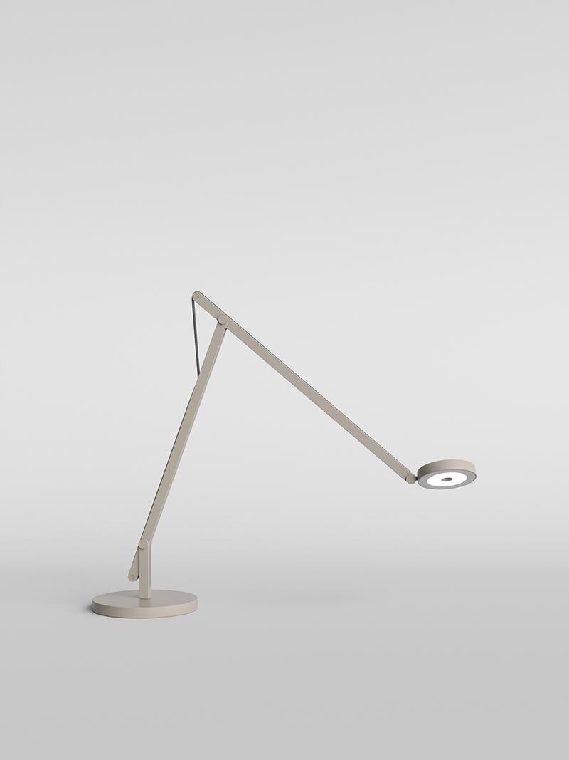 ROTALIANA lampe de table STRING T1