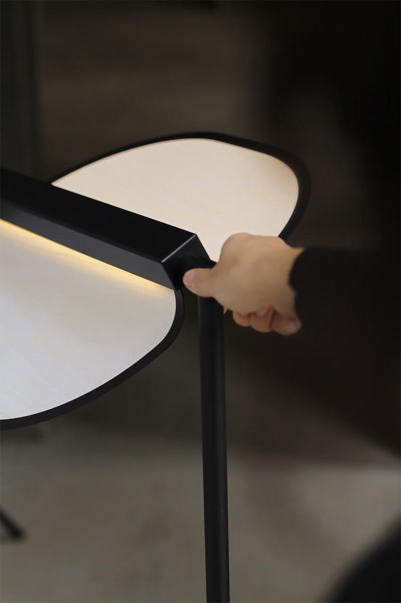 LZF LUZIFER lampadaire OMMA 1 LEAF 4000K, structure noire
