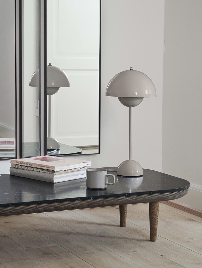 &TRADITION table lamp FLOWERPOT VP3