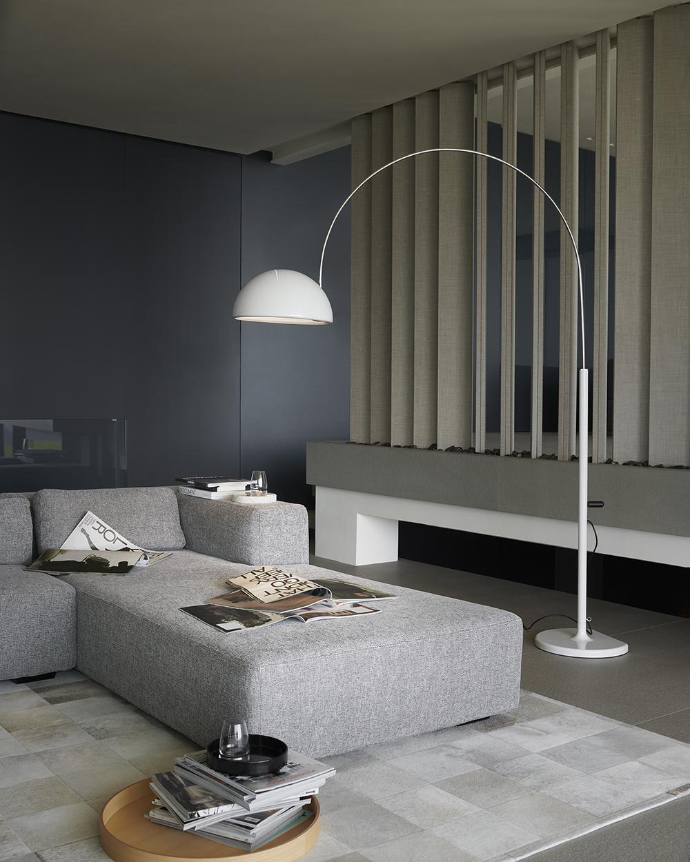 OLUCE floor lamp Coupé 3320R