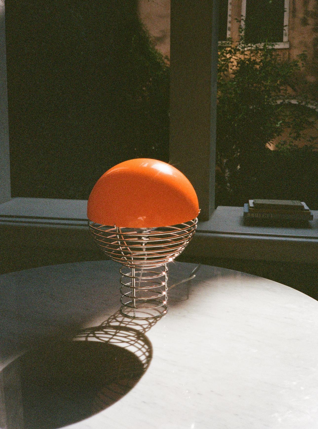 VERPAN table lamp WIRE Ø30 cm