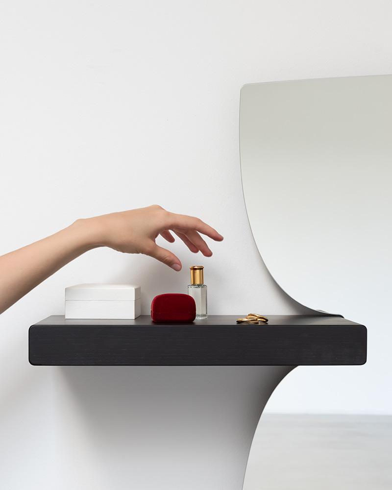 MAGIS wall mirror MORPHED MIRROR with shelf