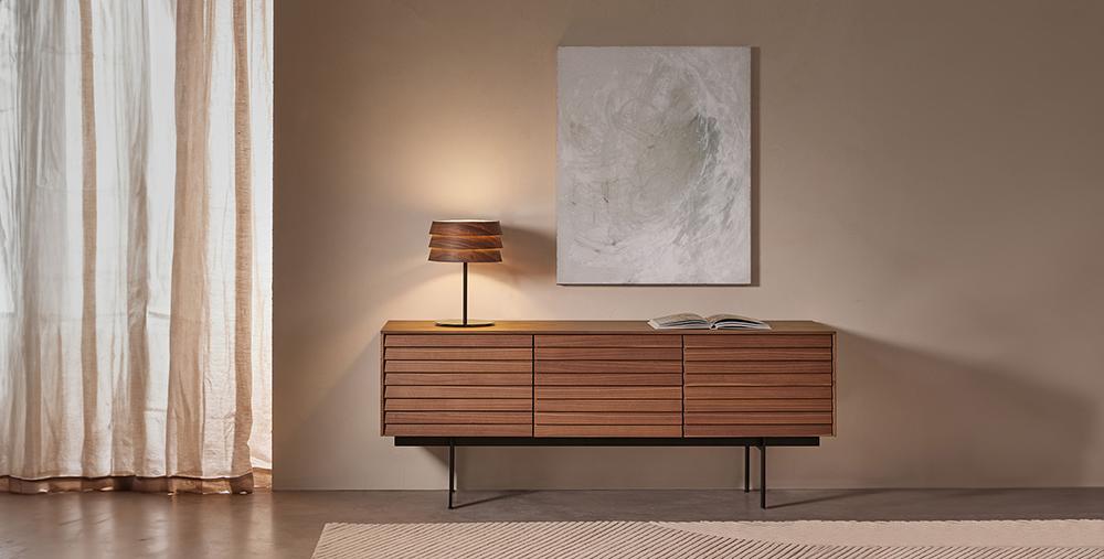 PUNT MOBLES buffet meuble SUSSEX 301 avec 3 portes avec la base H 17 cm