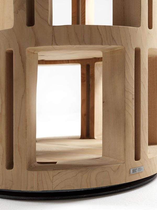 RIVA 1920 free-standing bookcase TORRE LIGNEA