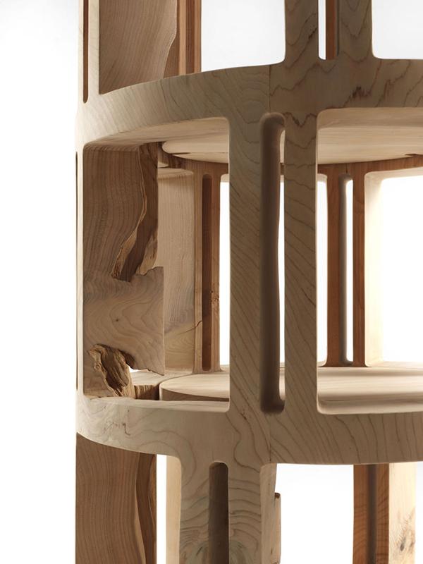 RIVA 1920 free-standing bookcase TORRE LIGNEA