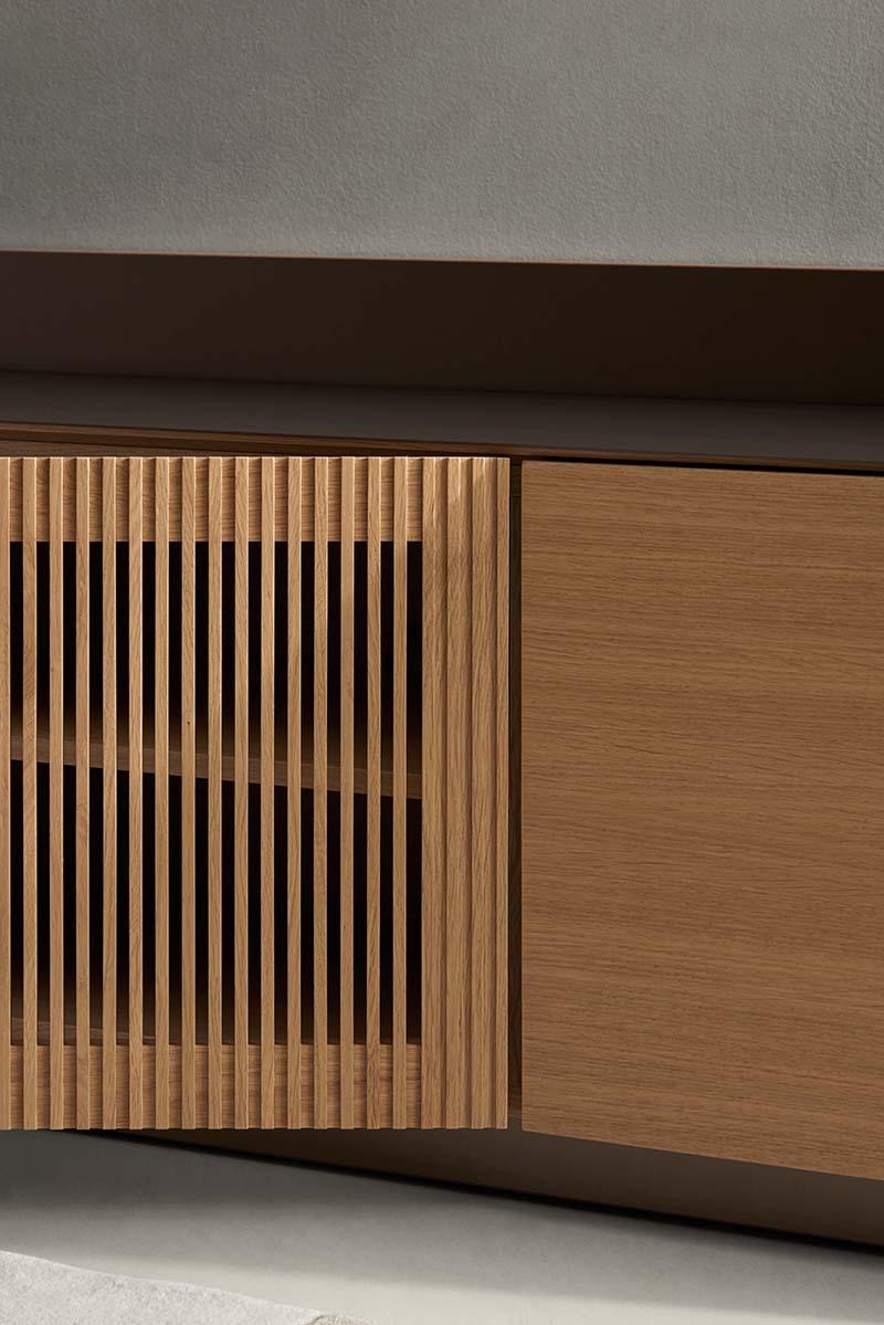 PUNT MOBLES buffet meuble STOCKHOLM avec 3 portes STH303 avec la base H 29 cm